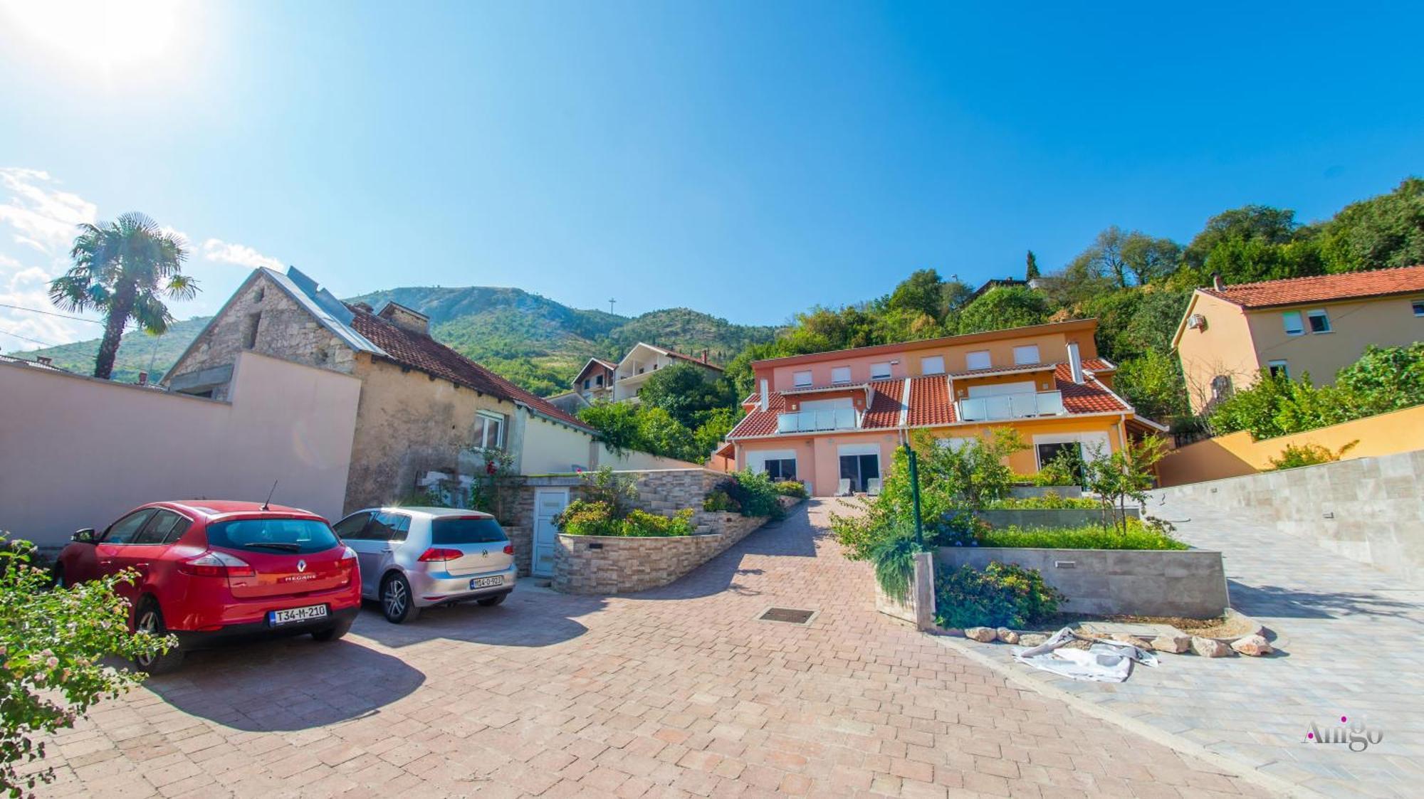 Apartments Enigma - With Private Parking Mostar Exterior foto
